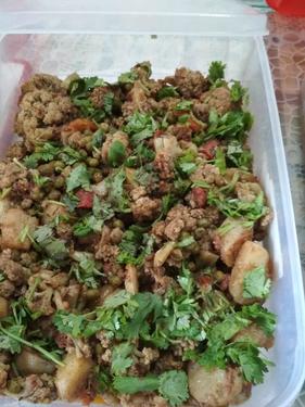 Enjoy homecooked food to your choice and
taste in Kolkata photo 1