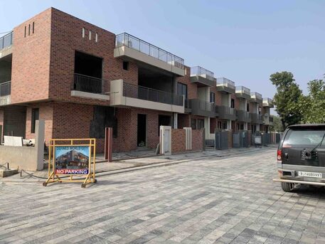 Cladding Bricks & Wire Cut Bricks For Exterior Wall Elevation
