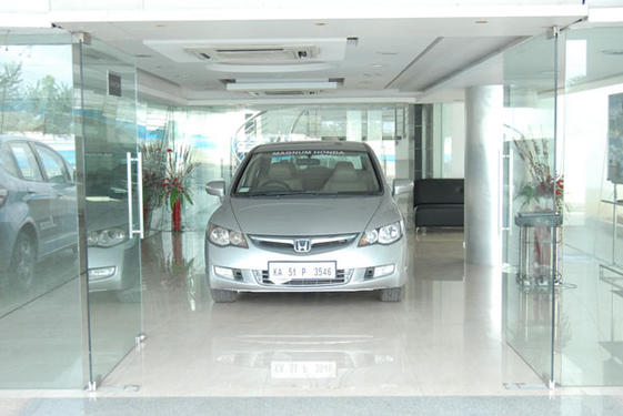 BUY HONDA AMAZE DIESEL WITH MORE FEATURES
AT YOUR BUDGET