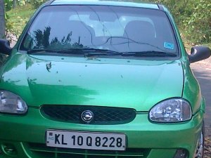 Opel Corsa 2003, Manual, 1.5 litres - Kozhikode photo 1
