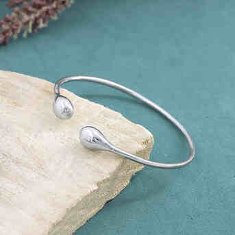 INR 4200,  Buy Now Timeless Silver Bracelets Online photo 1