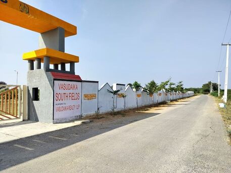 INR 15000,  138 Sq. Yard,  Vasudaika Southfields – Premium HMDA Approved Gated Villa/plot Layout