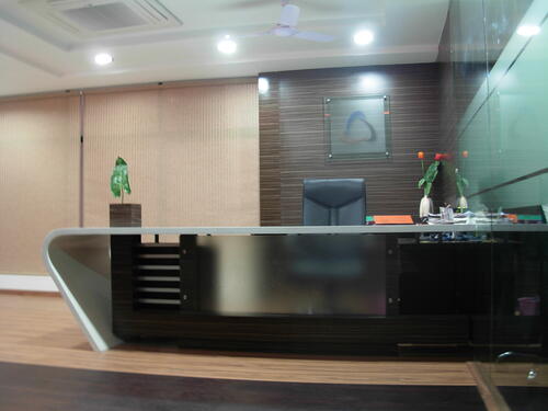 Sale of commercial property with MNC
Software company photo 1