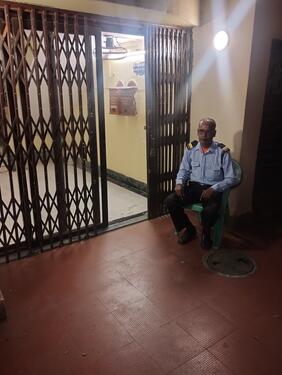 Urgent Requirement For Male Security Guard
In Kolkata bantal photo 1