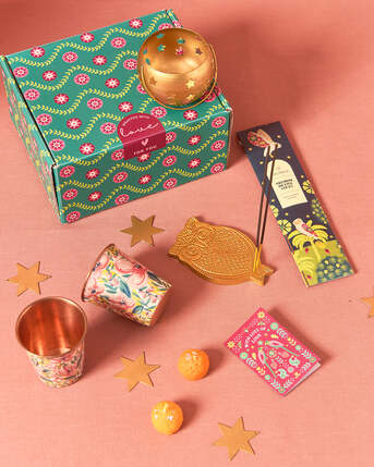 Elegant Housewarming Gifts For New Homes | Chumbak photo 1