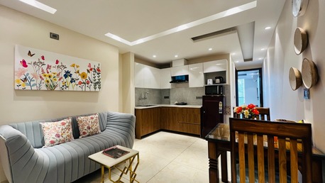 INR 3000/day,  Furnished,  Studio,  350 Sq. Feet,  Studio Apartment DLF Gurgaon