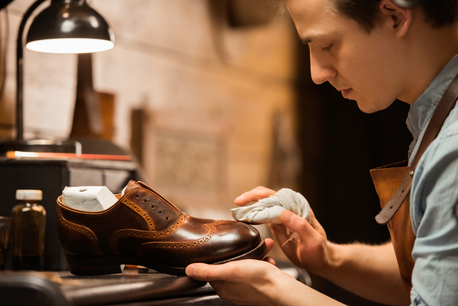 Shoe Dry Cleaners In Noida | Professional Shoe Cleaning Service