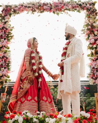 Capture Your Special Moments With Cyber Shot Photography. We Offer Professional Photograph