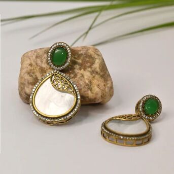 Women's Jewellery Online | Elegant Ethnic & Modern Designs | Rumils photo 1