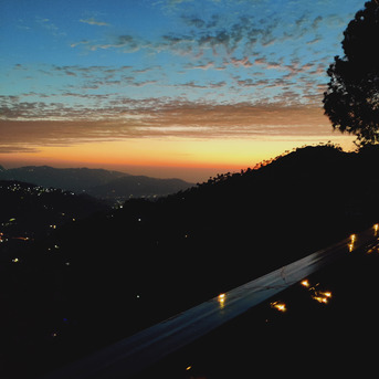 Homestay In Barog For A Peaceful Mountain Escape photo 1