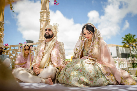 Best Photographers In Delhi For Weddings | Sloshout