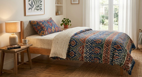 INR 1499,  Double Bedsheets — Pure Cotton Handloom Double Bedsheets Online | Theindiglobal