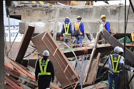 Earthquake Philippines photo 1
