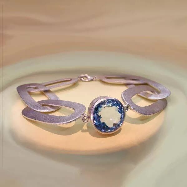 Sterling Silver Bracelets Combining Elegance And Everyday Wearability – Vegavaan