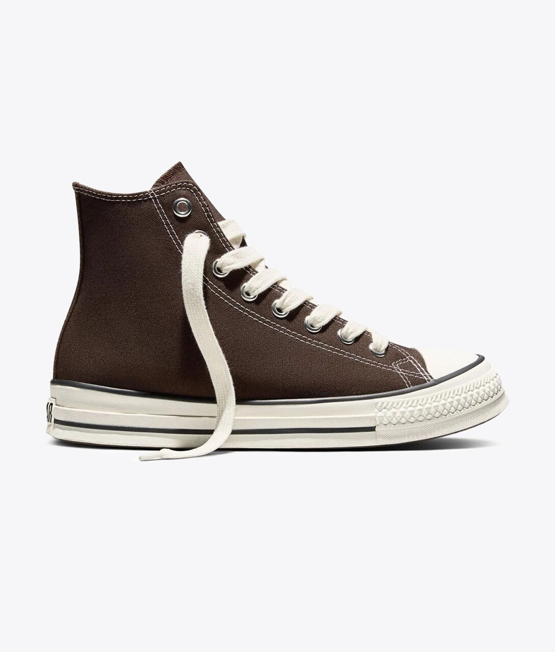 Converse Sneakers At VegNonVeg For Everyday Style photo 1