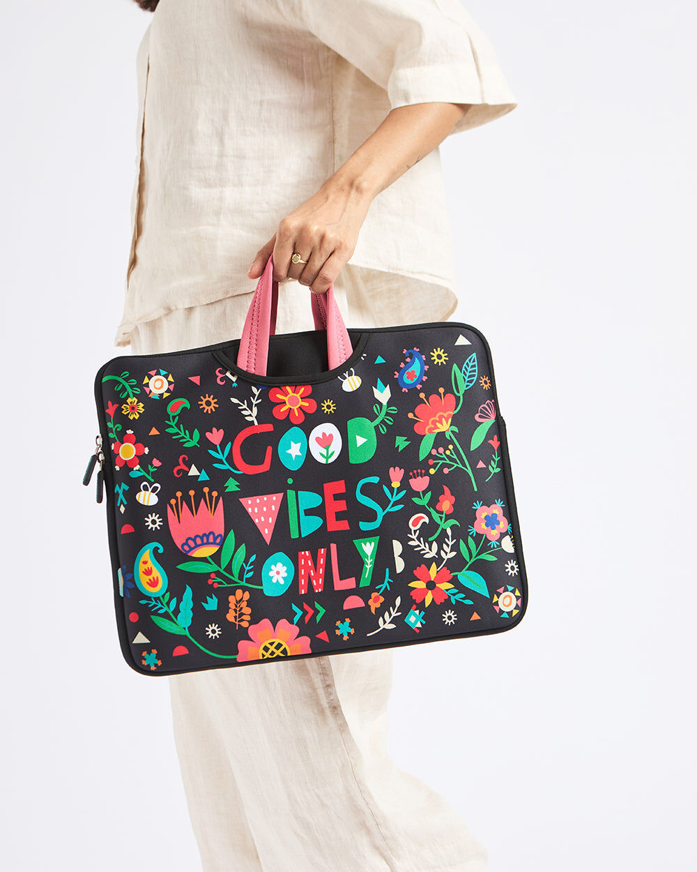 Stylish Laptop Cover For Everyday Protection | Chumbak