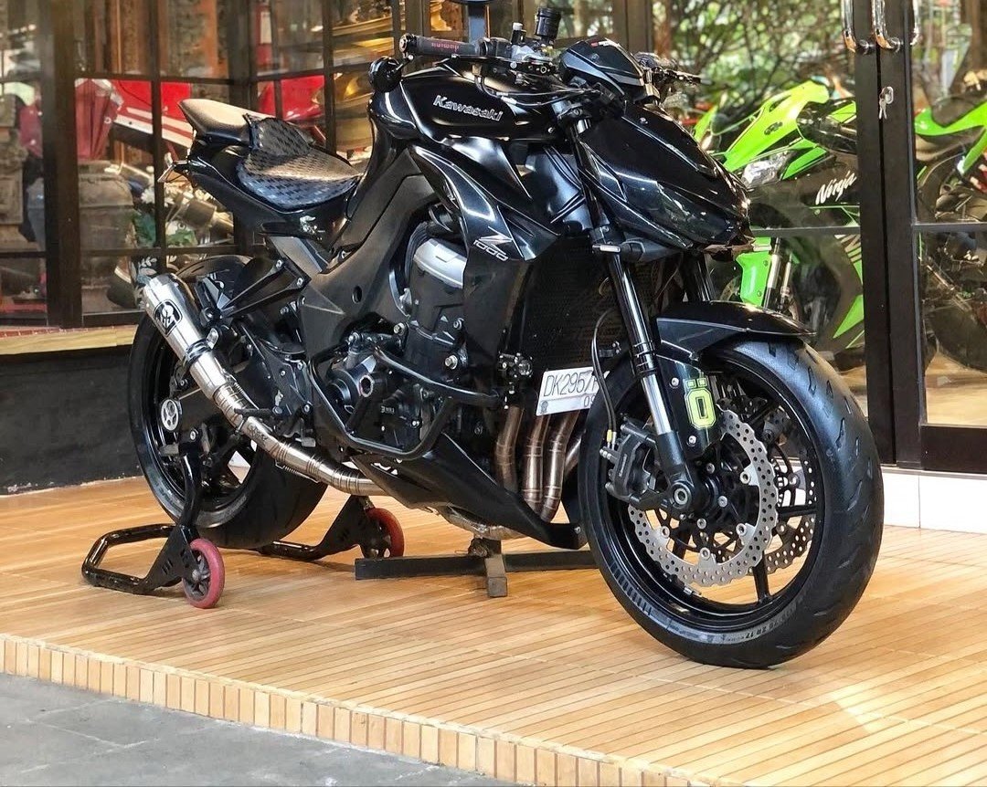 Selling  Used  bike kawasaki Z 1000 ABS 2018