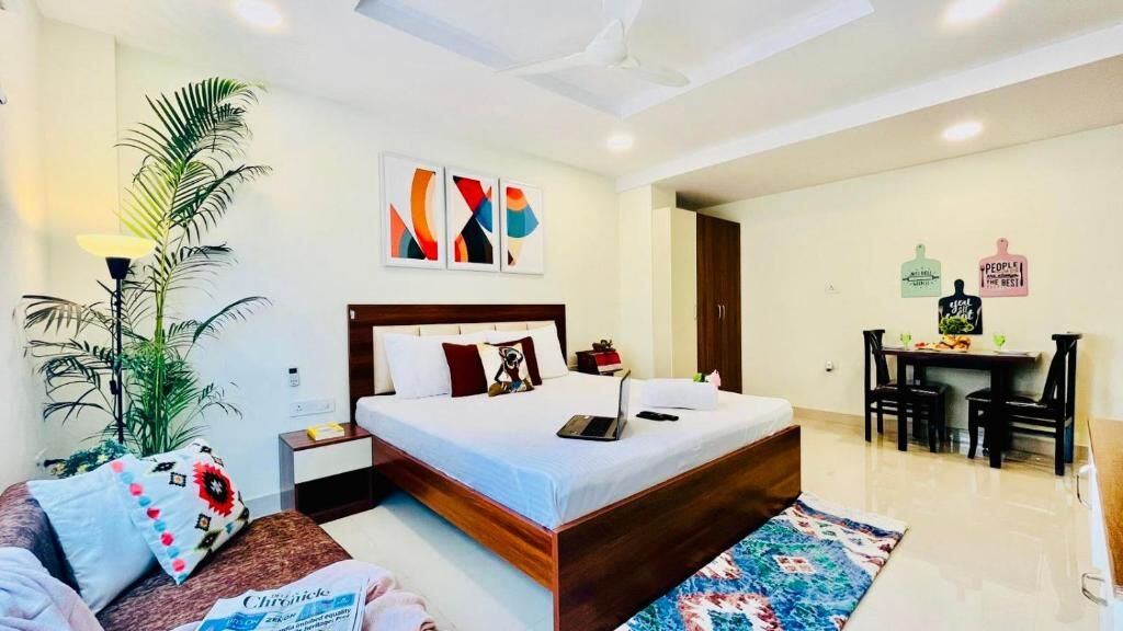 Flats In Jaypee Greens Garden Isles