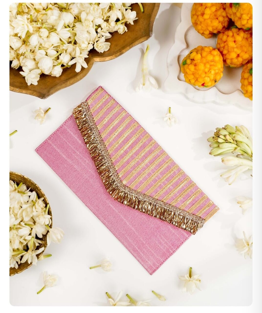 INR 3341,  Premium Handcrafted Noori Chura Bowl Online - Navka Studio photo 1