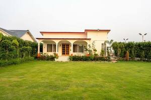 Farm House for Sale Near Noida Expressway - Noida photo 1