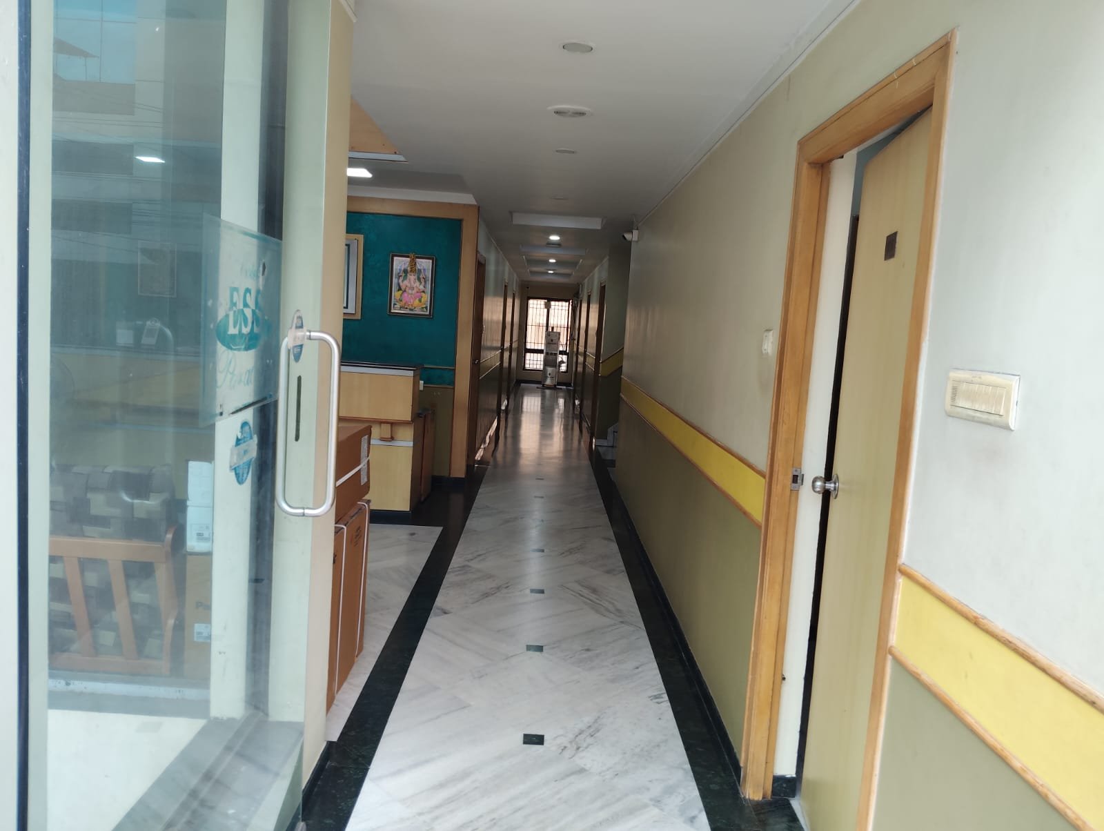 Ess Paradise Hotel photo 5
