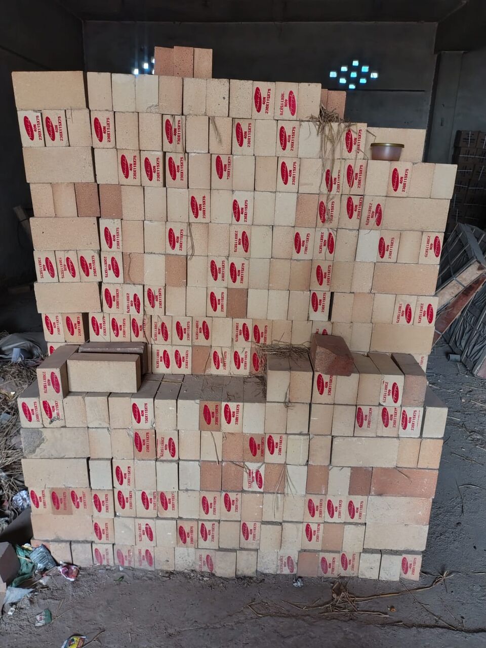 INR 120,  How To Choose The Right Fire Bricks In Ghaziabad | Best Dealer