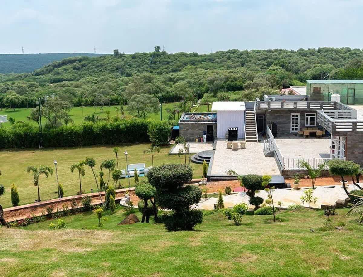 INR 10000000,  1250 Sq. Yard,  Naugaon Farmhouses For Spacious Weekend Property photo 1