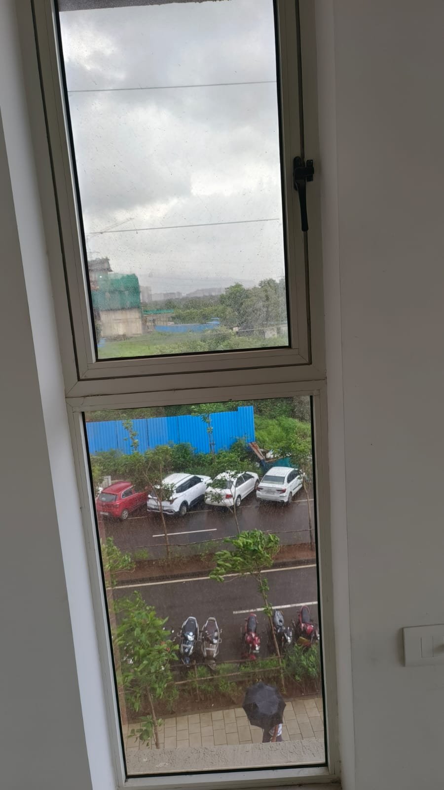 Selling a well-maintained [1 BHK] flat in Lodha Premier Casa Fiora, Palava City, Dombivli East photo 8