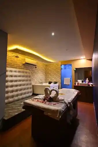 Oceanic Spa in HSR Layout photo 3