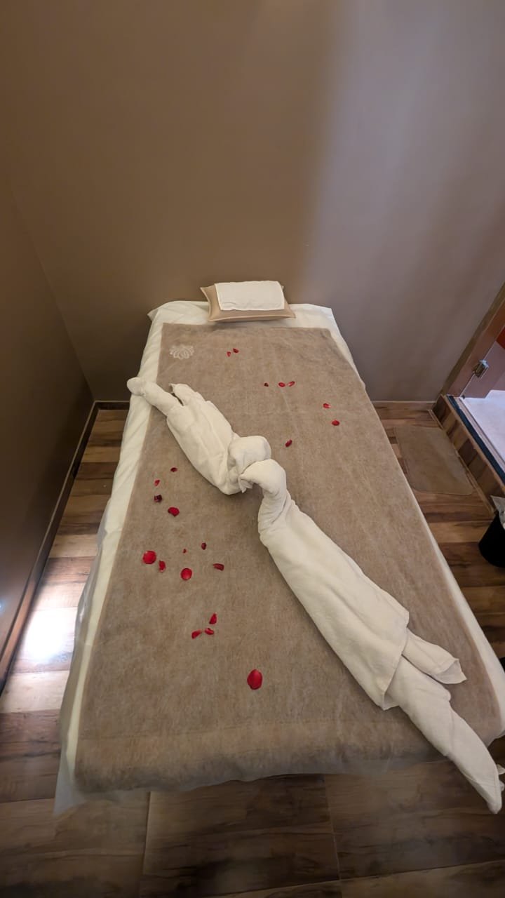 Spa Saga (Spa In Juhu)