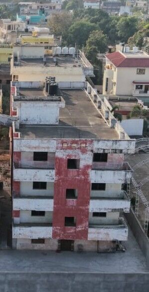 INR 180000,  19500 Sq. Feet,  G+3 Commercial Building For Rent In Bhawanipatna photo 1