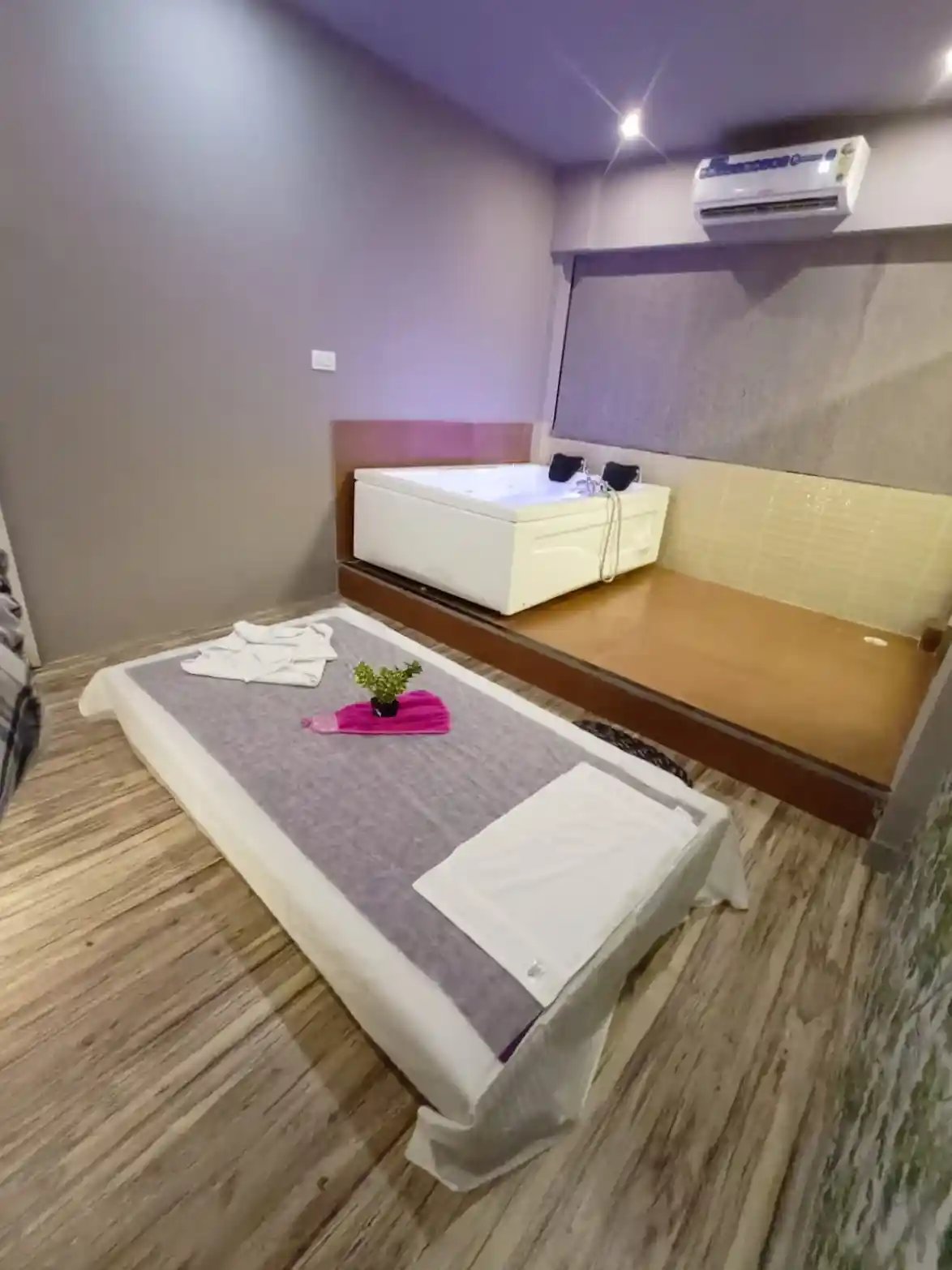 Oceanic Spa in HSR Layout photo 1